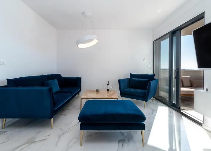 Lavender Tree - Luxury Apartments