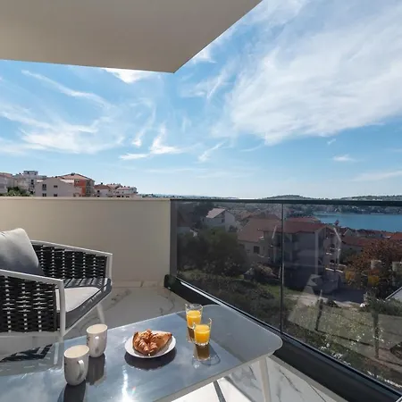 Lavender Tree - Luxury Apartments Trogir Exterior photo