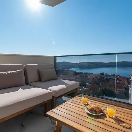 Lavender Tree - Luxury Apartments Trogir Exterior photo